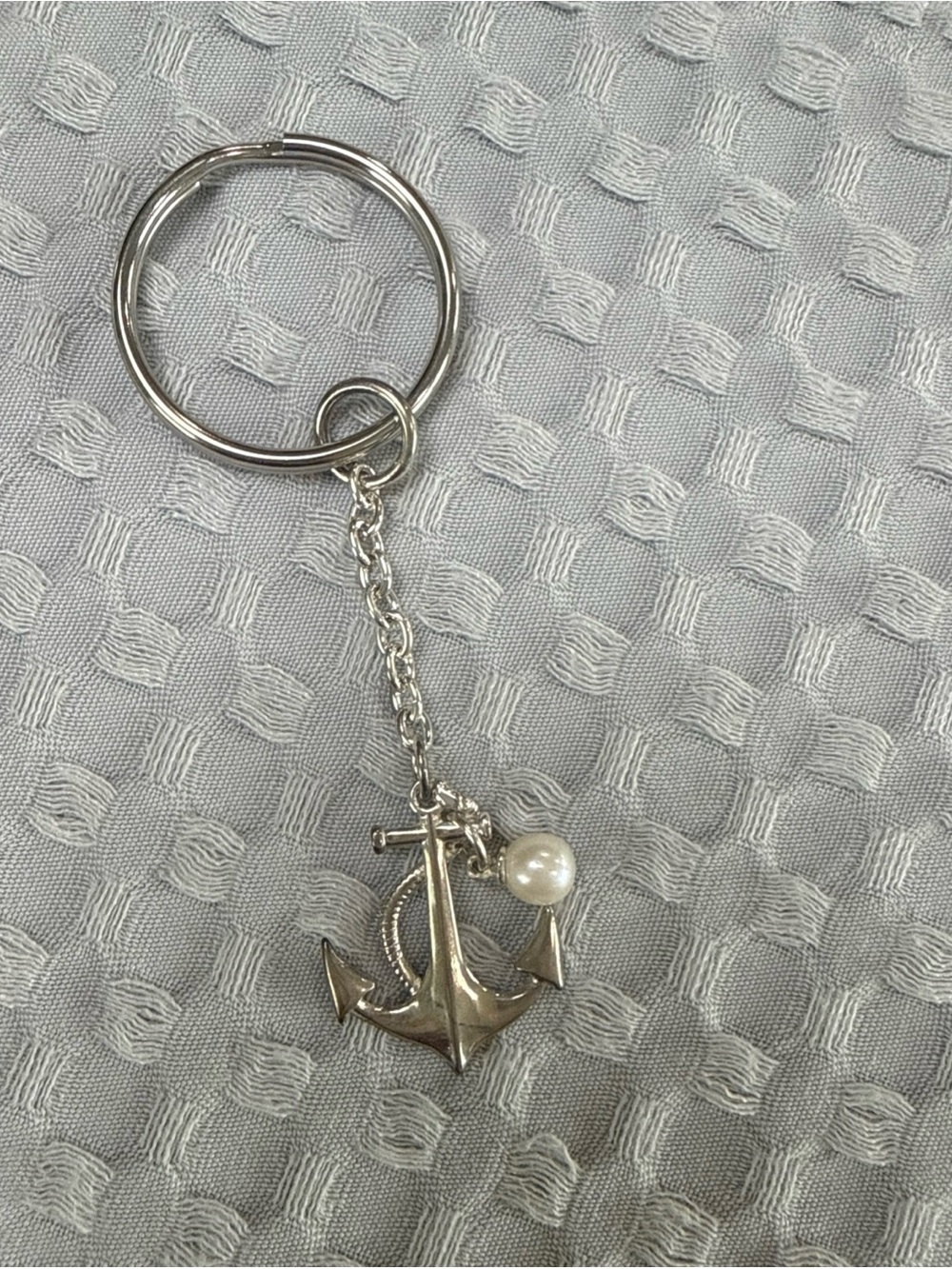 NWOT Vantel Pearls Silver Anchors Away Keychain w 6mm Champagne Pearl